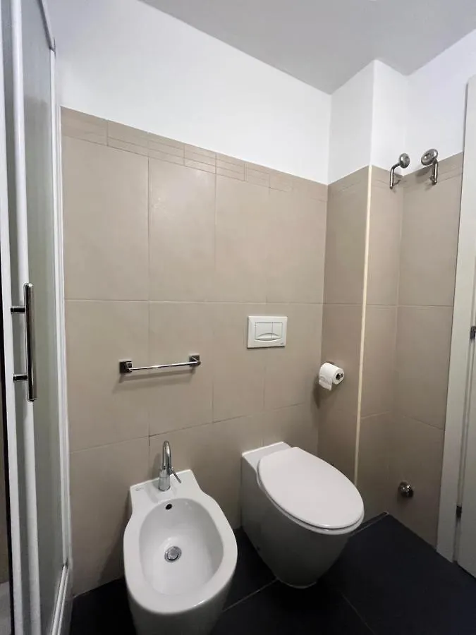 Bocconi Apartment Milan 0*,